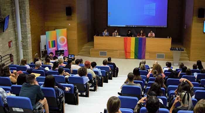 Εκδήλωση ΤΕΠΑK: «Η αγάπη είναι αυτό που κάνει μια οικογένεια»